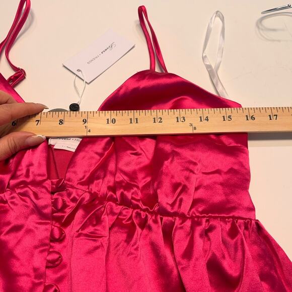 NWT Lovers + Friends Dawson Maxi Top in Magenta Pink Small - Picture 9 of 10